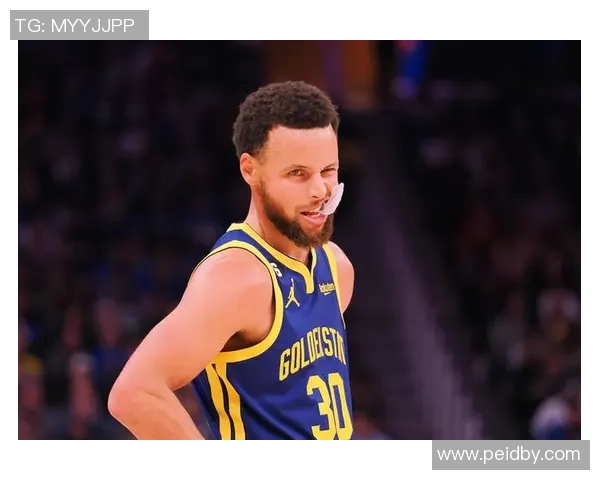 英雄联盟比赛：金州勇士队险胜菲尼克斯太阳队，库里三分球与波斯特内线防守成关键